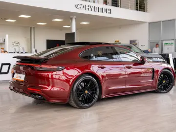 Porsche Panamera 4 PDK Systemleistung