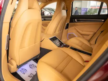 Porsche Panamera 4 PDK Systemleistung