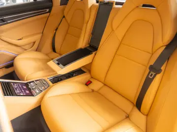 Porsche Panamera 4 PDK Systemleistung