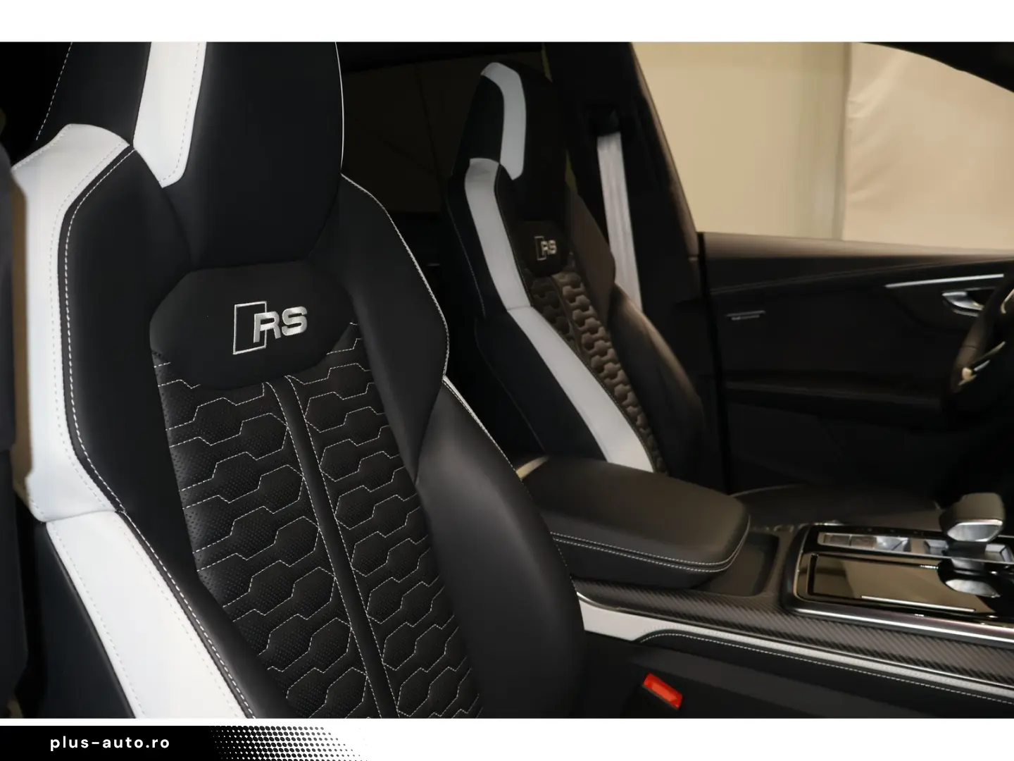 AUDI RS Q8 4.0 TFSI UPE187 FACELIFT Pano  B&OAdv Lase