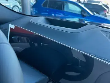 BMW X6 xDrive30d Carbon B&W 22  Iconic