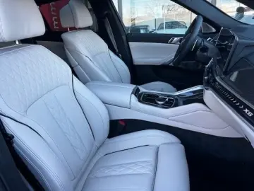 BMW X6 xDrive30d Carbon B&W 22  Iconic