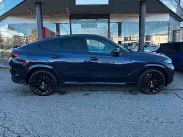 BMW X6 xDrive30d Carbon B&W 22  Iconic
