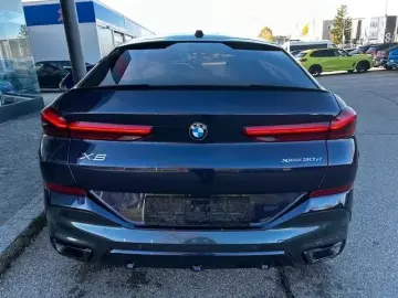 BMW X6 xDrive30d Carbon B&W 22  Iconic