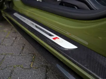 AUDI R8 QUATTRO PERFORMANCE UNIKAT URBANGREEN CARBON