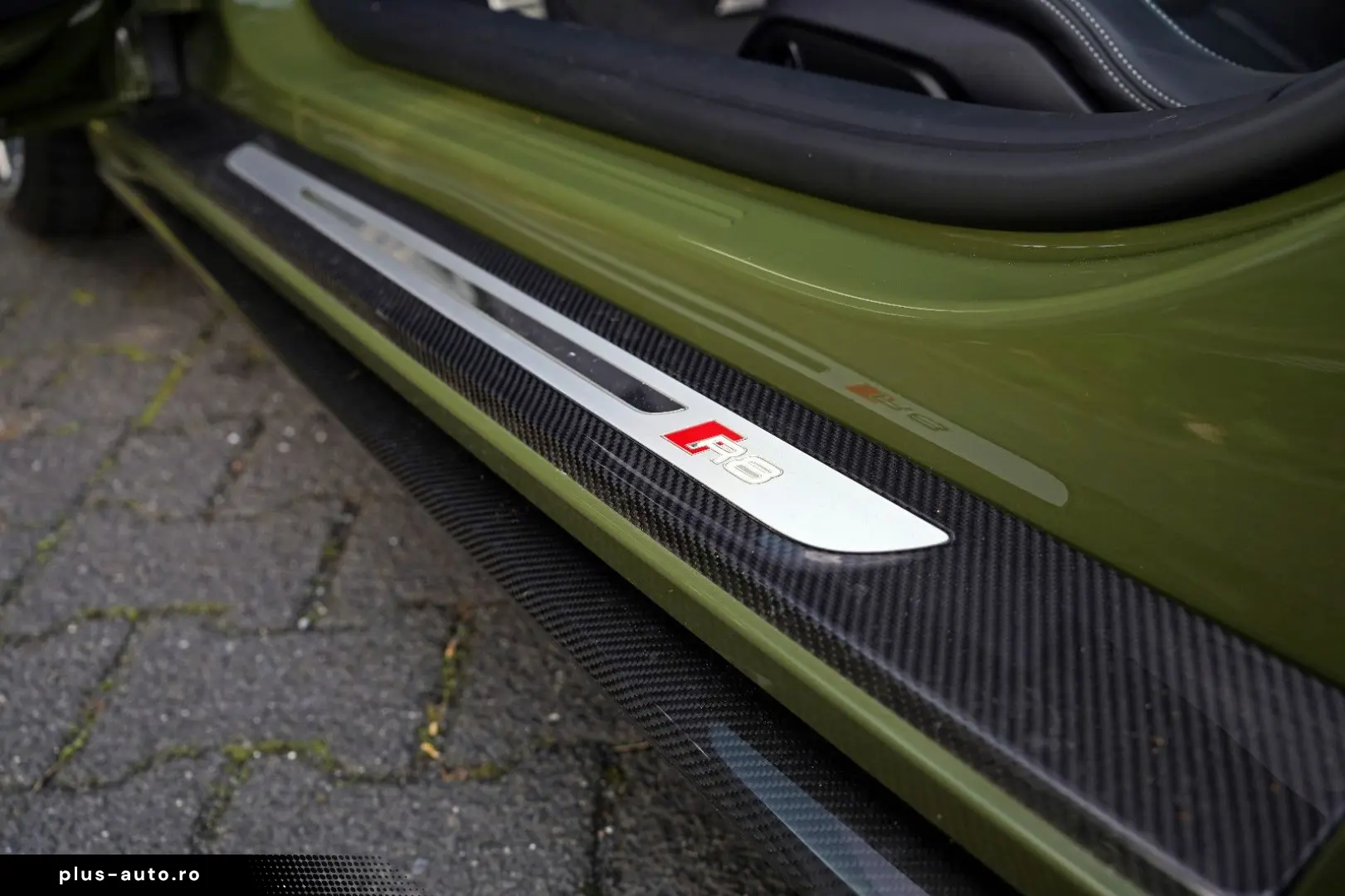 AUDI R8 QUATTRO PERFORMANCE UNIKAT URBANGREEN CARBON