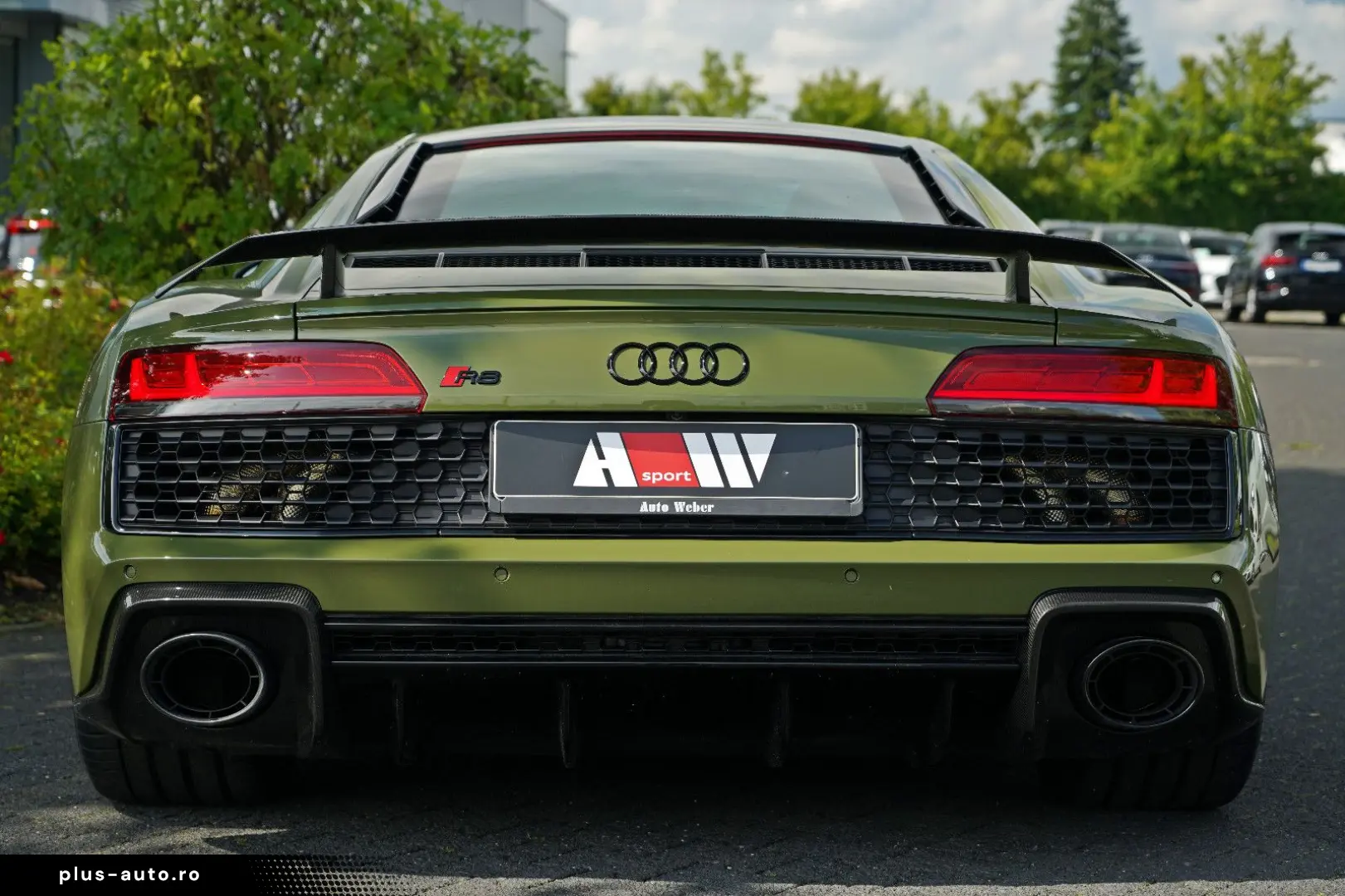 AUDI R8 QUATTRO PERFORMANCE UNIKAT URBANGREEN CARBON
