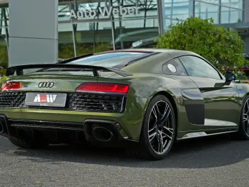 AUDI R8 QUATTRO PERFORMANCE UNIKAT URBANGREEN CARBON