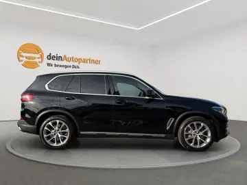 BMW X5 xDrive 30 d X Line HUD NAVI LED ACC RFK LEDER