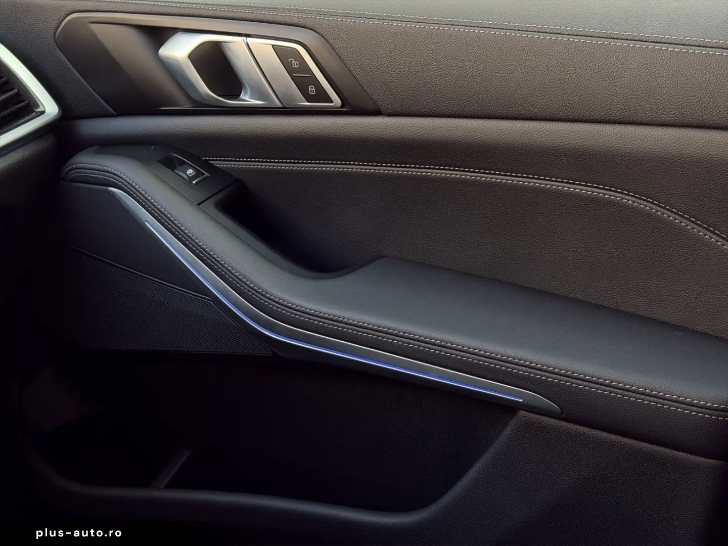 BMW X5 xDrive 30 d X Line HUD NAVI LED ACC RFK LEDER