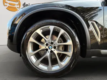 BMW X5 xDrive 30 d X Line HUD NAVI LED ACC RFK LEDER