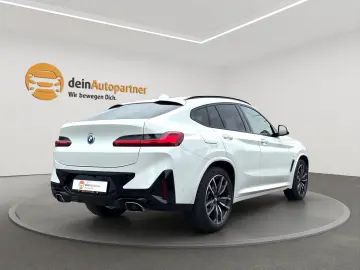 BMW X4 xDrive 30 d M Sport HUD LASER STDHZ AHK ACC H