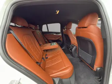 BMW X4 xDrive 30 d M Sport HUD LASER STDHZ AHK ACC H