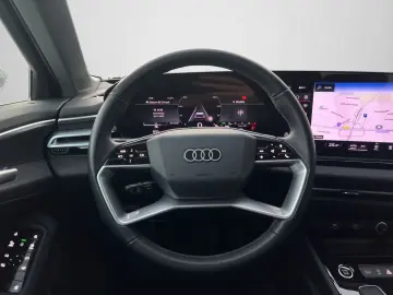 AUDI A5 Avant TFSI S tronic LED NAVI CAM SOUND ACC