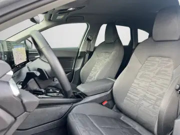 AUDI A5 Avant TFSI S tronic LED NAVI CAM SOUND ACC