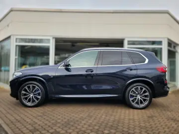 BMW X5 xDrive 30 d M Sport Standhzg. AHK Pano Head-U