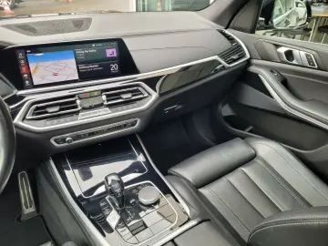 BMW X5 xDrive 30 d M Sport Standhzg. AHK Pano Head-U