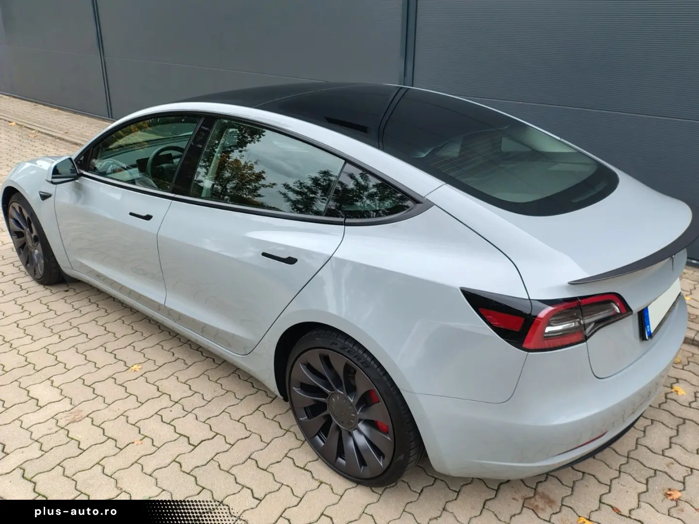 TESLA MODEL 3 EV DUAL PERFORMANCE AWD  82 KWH PANO