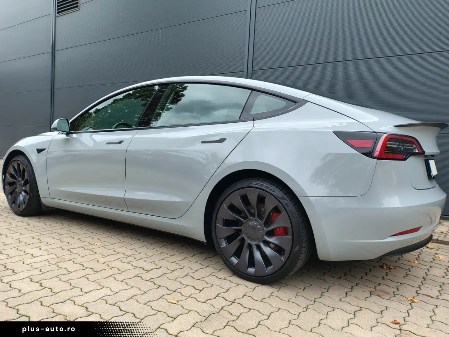TESLA MODEL 3 EV DUAL PERFORMANCE AWD  82 KWH PANO