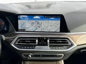 BMW X5 xDrive30d LCProf AHK HUD H K SpoSi StdHz