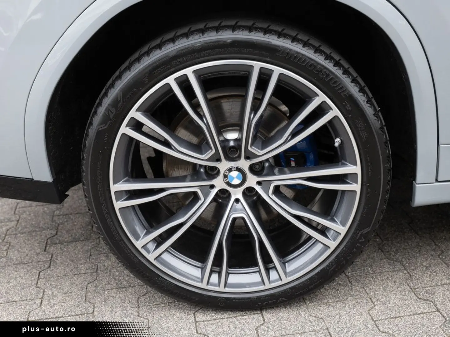 BMW X4 xDrive 30d M-Sport FACEL. PANO AHK HUD 360