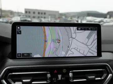 BMW X4 xDrive 30d M-Sport FACEL. PANO AHK HUD 360