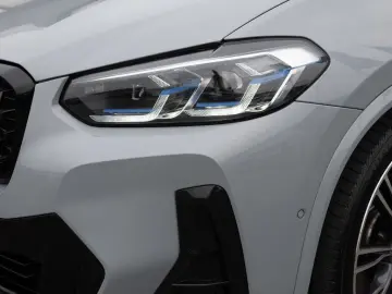 BMW X4 xDrive 30d M-Sport FACEL. PANO AHK HUD 360