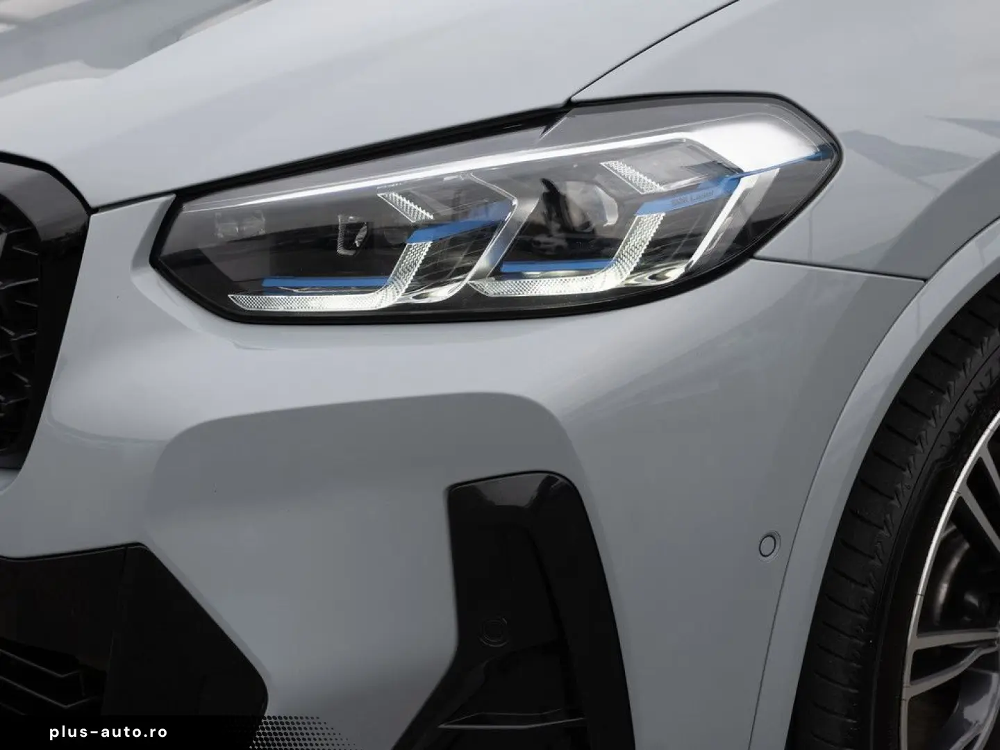 BMW X4 xDrive 30d M-Sport FACEL. PANO AHK HUD 360