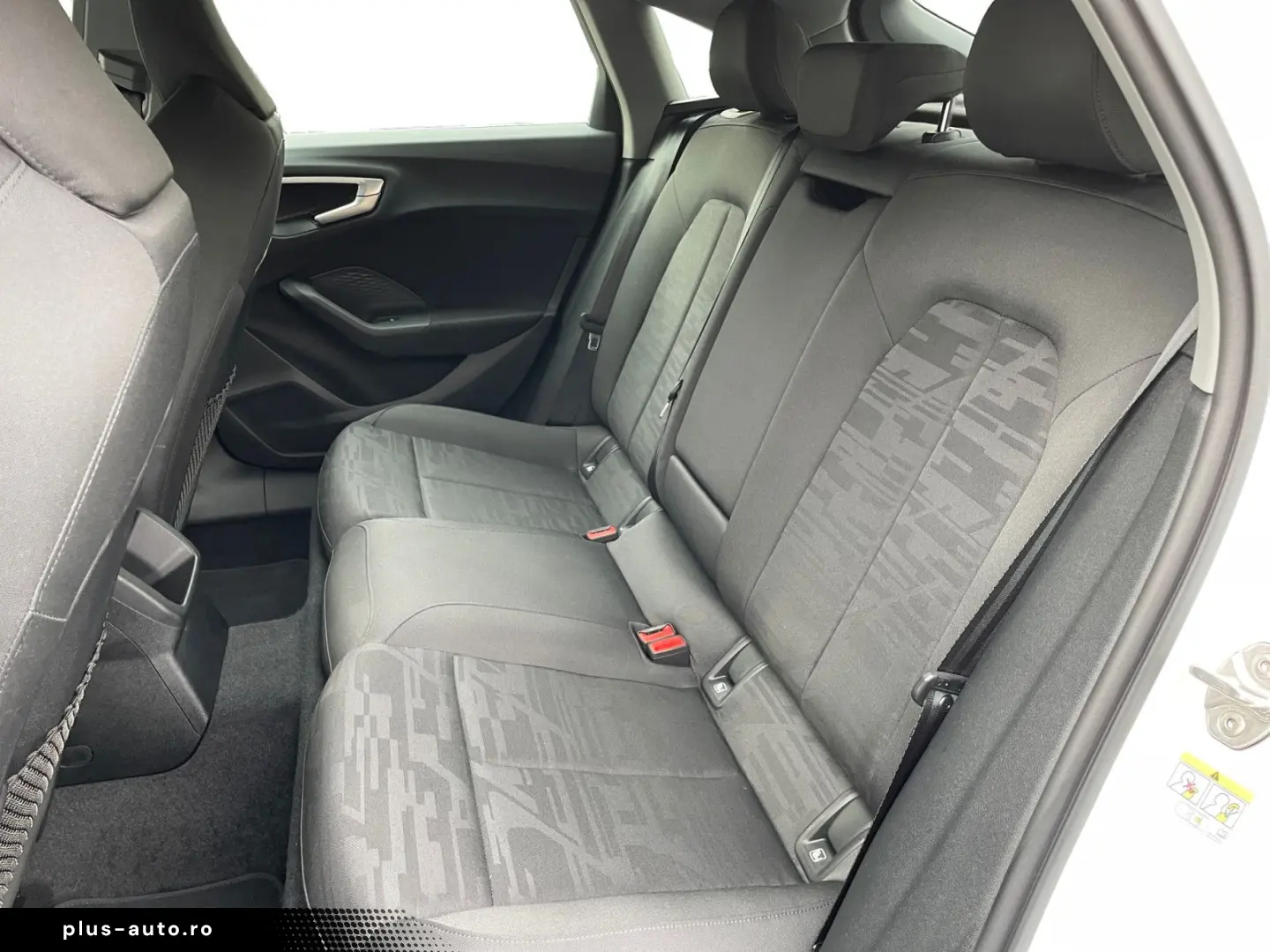 AUDI A5 Limousine 2.0TFSI qu Cam LED Navi Sportsitze