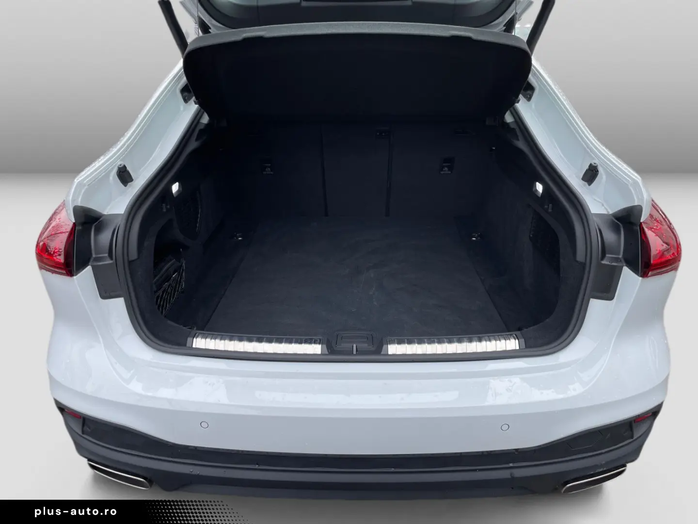 AUDI A5 Limousine 2.0TFSI qu Cam LED Navi Sportsitze