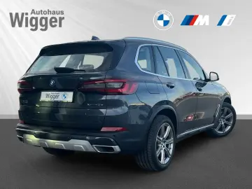BMW X5 45e xLine Laser AHK Pano Bowers & Wilkins