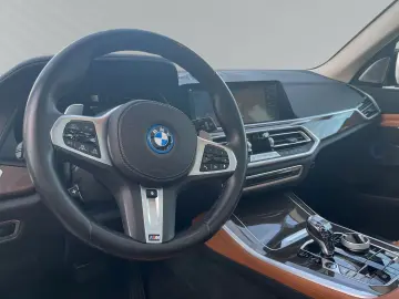BMW X5 45e xLine Laser AHK Pano Bowers & Wilkins
