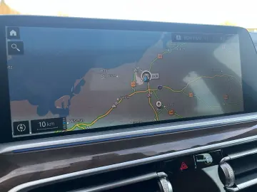 BMW X5 45e xLine Laser AHK Pano Bowers & Wilkins