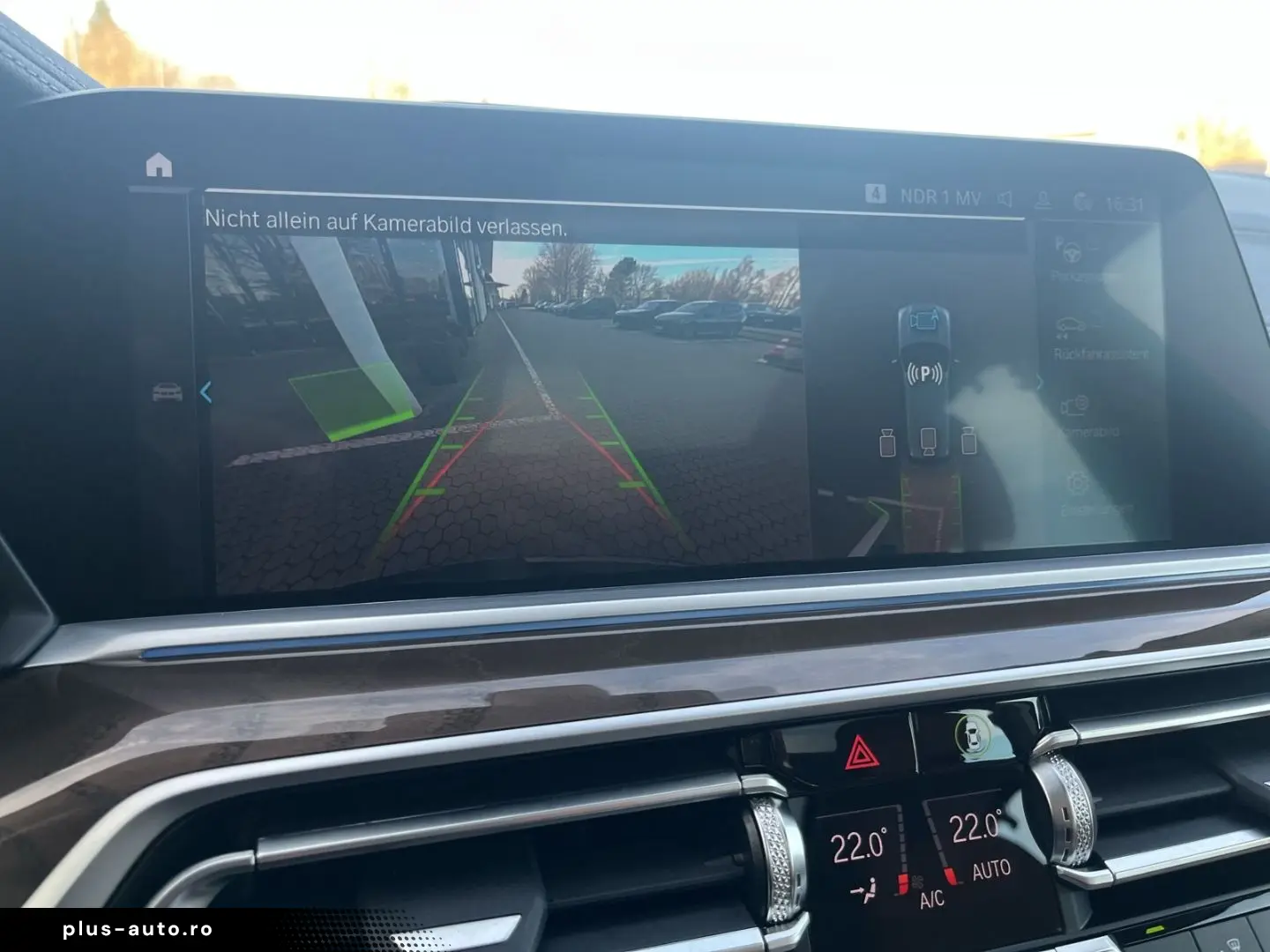 BMW X5 45e xLine Laser AHK Pano Bowers & Wilkins