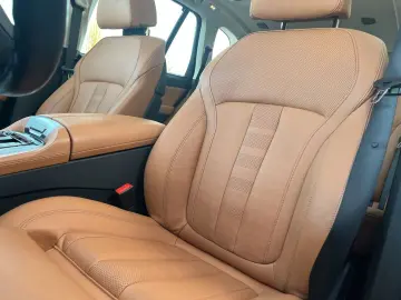 BMW X5 45e xLine Laser AHK Pano Bowers & Wilkins