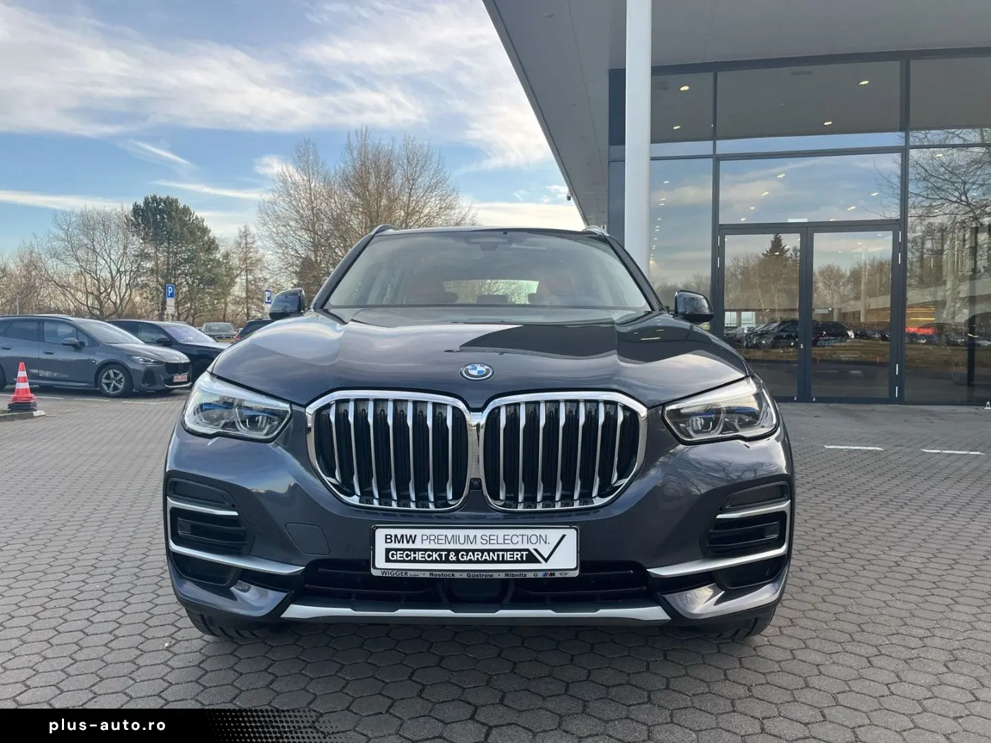 BMW X5 45e xLine Laser AHK Pano Bowers & Wilkins