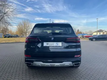 BMW X5 45e xLine Laser AHK Pano Bowers & Wilkins