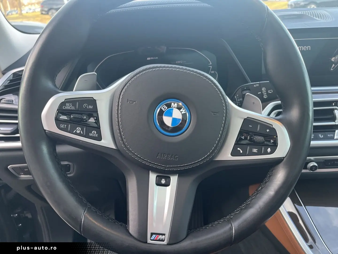 BMW X5 45e xLine Laser AHK Pano Bowers & Wilkins