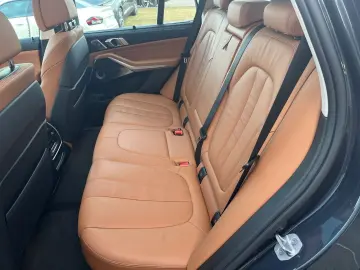 BMW X5 45e xLine Laser AHK Pano Bowers & Wilkins