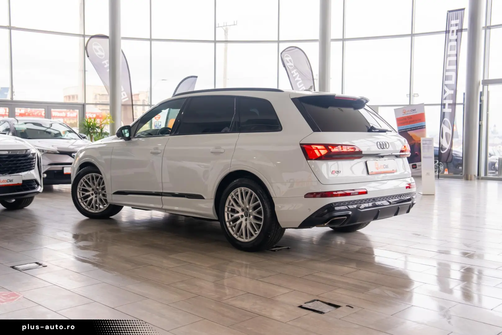 Audi Q7 3.0TDI Quattro Tiptronic  S-Line  - 7 Locuri