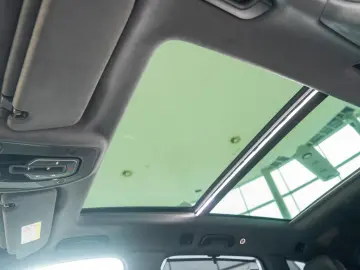 Audi Q7 3.0TDI Quattro Tiptronic  S-Line  - 7 Locuri