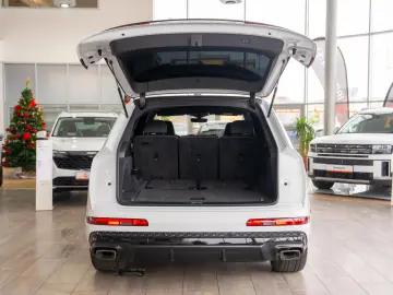 Audi Q7 3.0TDI Quattro Tiptronic  S-Line  - 7 Locuri