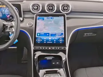 Mercedes-Benz CLE 300 4M Cabrio AMG