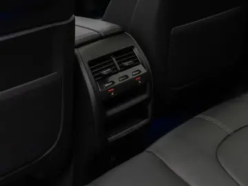 BMW X5 xD40i M Sport Panorama 360 Laser HUD DAB B&W