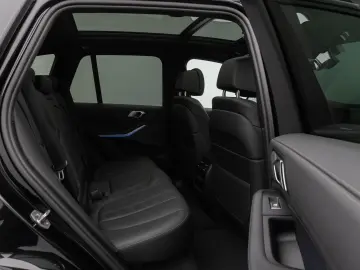 BMW X5 xD30d M Sport Panorama Laser 360 HUD DAB H K