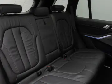 BMW X5 xD30d M Sport Panorama Laser 360 HUD DAB H K