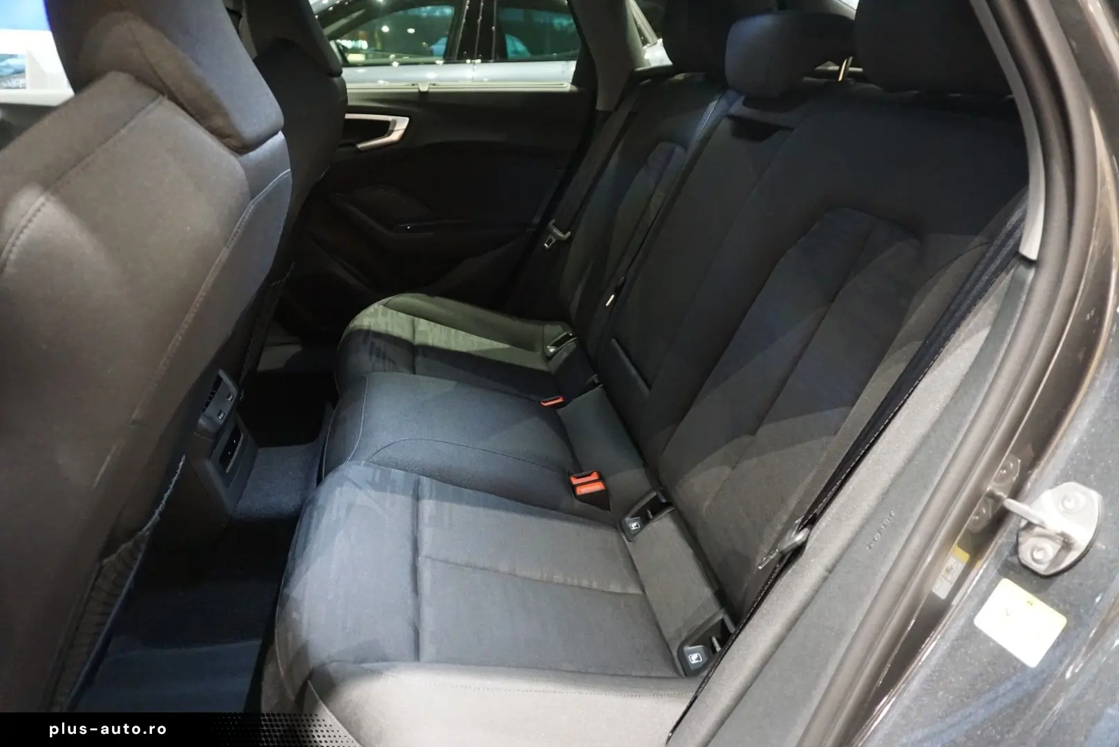 AUDI A5 Limousine TFSI S-line Matrix ACC AHKSitze Mem