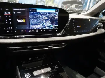 AUDI A5 Limousine TFSI S-line Matrix ACC AHKSitze Mem