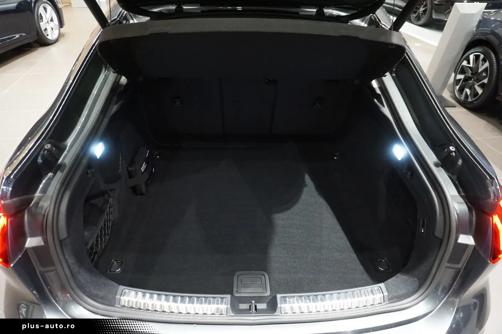 AUDI A5 Limousine TFSI S-line Matrix ACC AHKSitze Mem