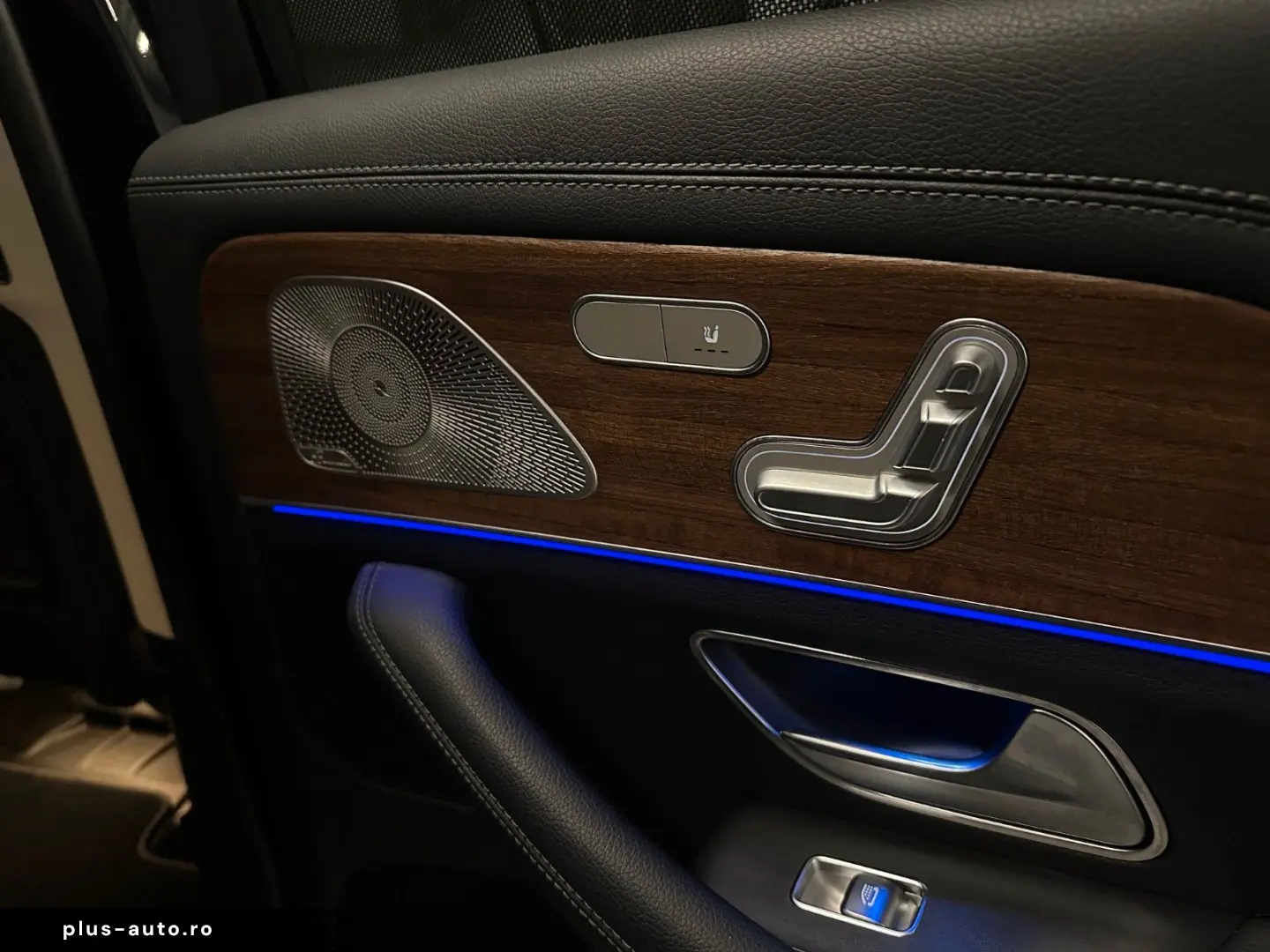 MERCEDES-BENZ GLS 350 d 4Matic AMG 21Zoll Glasdach HIFI HUD